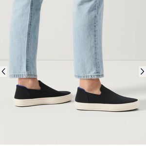EDITED LISTING SIZE 9! Rothy’s Women’s SIZE 9 City slip on sneaker. NWT.